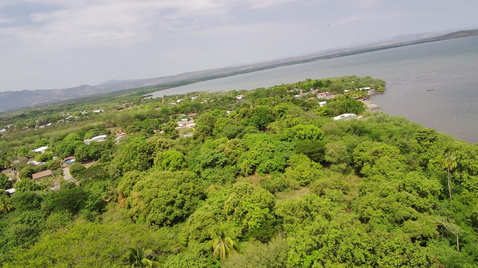 Terreno Frente a la Bahía de La Unión · 8.53 Manzanas